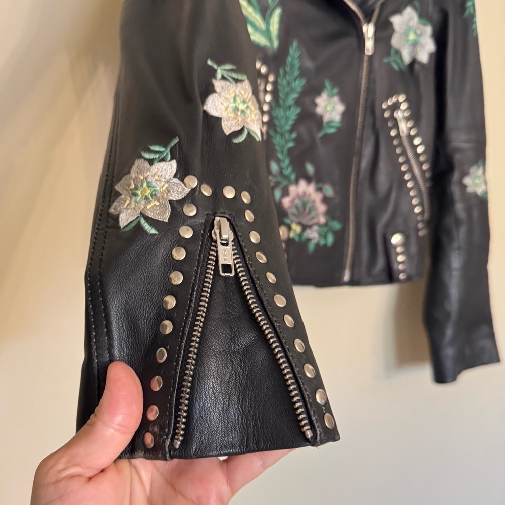 Barney's Original Floral Embroidered Studded 100% Leather Jacket Size 8 Motto - Picture 7 of 16